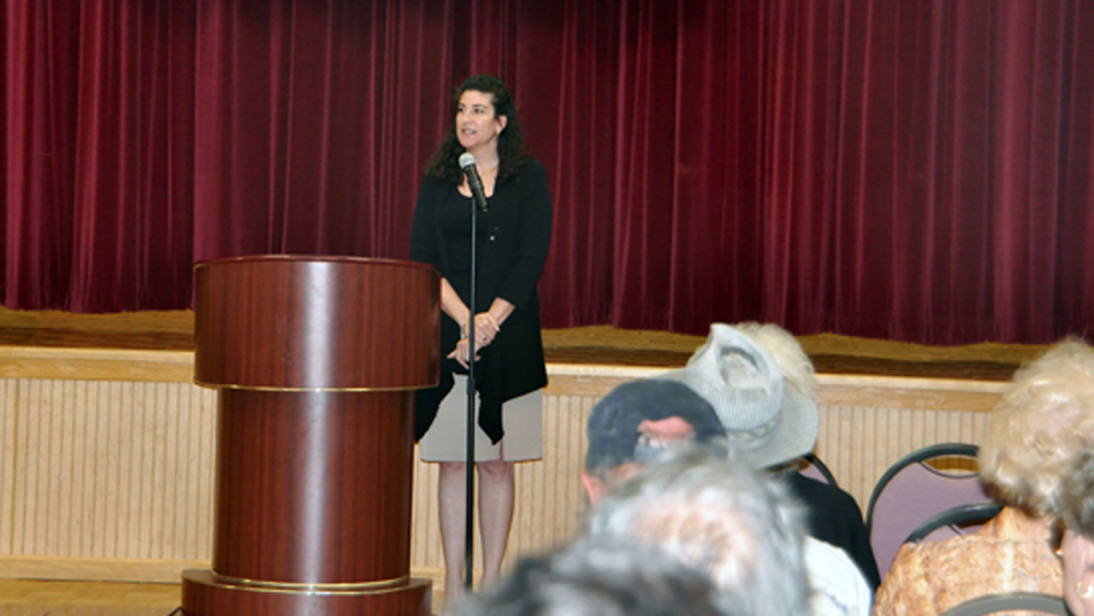 New Tamarac Commissioner Answers Few Questions In Her Public Relations Mailer to Residents New Tamarac Commissioner Answers Few Questions In Her Public Relations Mailer to Residents