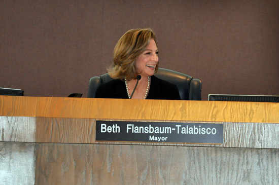 Tamarac Mayor Beth Flansbaum-Talabisco Returns to Running the City After Being Reinstated by Governor Rick Scott 2