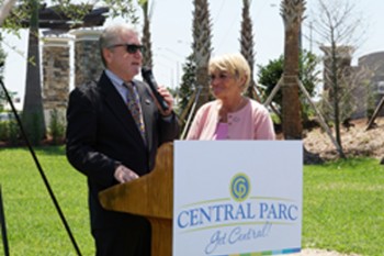 Mayor Harry Dressler and Commissioner Pamela Bushnell