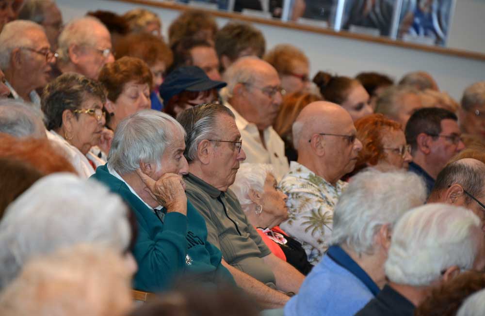 Kingspoint residents pack City Hall on Wednesday night.