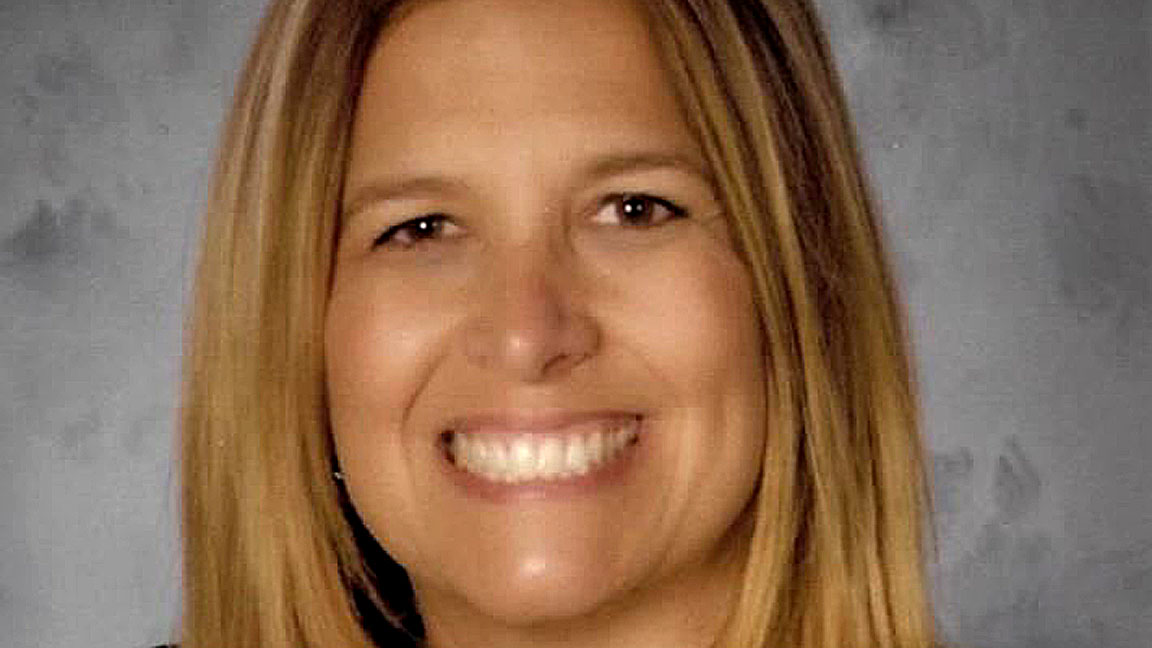 Meet Mary DeArmas: J.P. Taravella High School’s Newest Principal Meet Mary DeArmas: J.P. Taravella High School’s Newest Principal