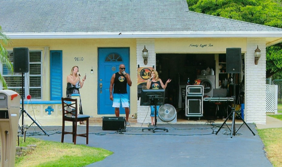 Tamarac Residents Pull Out Karaoke to Entertain Neighbors During Stay-at-Home Order 1