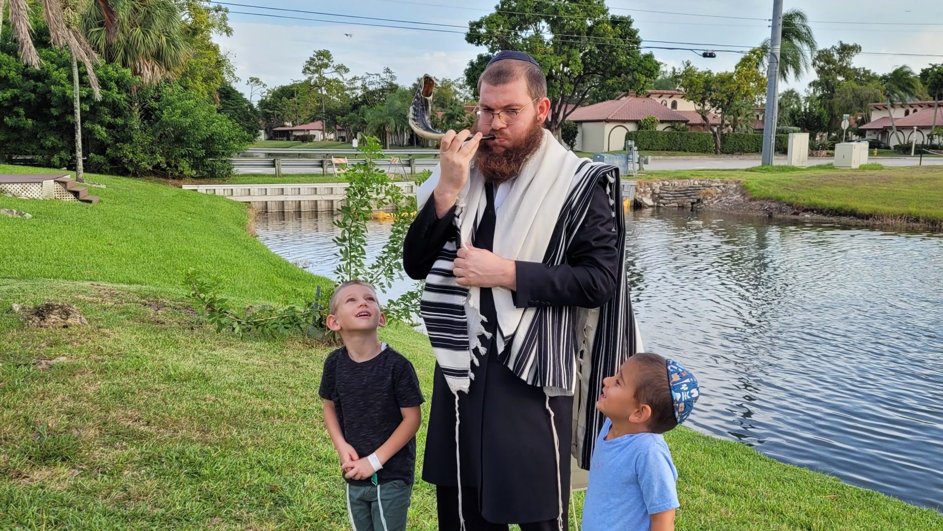 The Chabad Jewish Center of Tamarac Celebrates the New Year