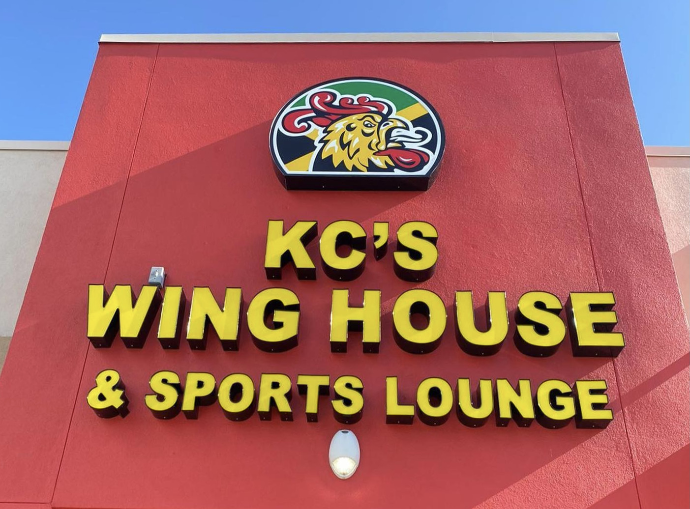 New Joint in North Lauderdale Has the "Best Wings in Town”