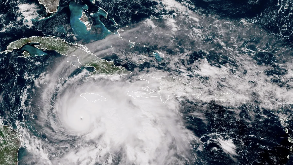 Tamarac Commissioner Hosts Day of Action for Hurricane Melissa Relief Efforts 6 Tamarac Commissioner Hosts Day of Action for Hurricane Melissa Relief Efforts 5