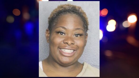 Woman Twerks for Tips at 7-Eleven, Gets Arrested Instead of Paid