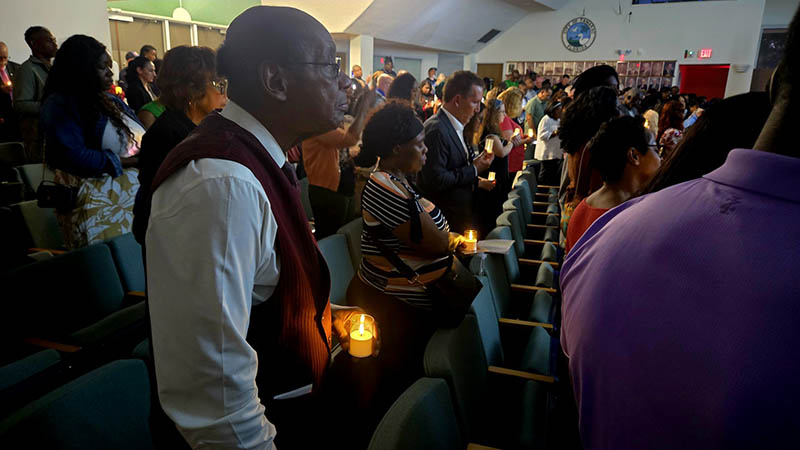 Tamarac Honors Slain Coral Springs Vice Mayor Nancy Metayer With Emotional Candlelight Vigil 4