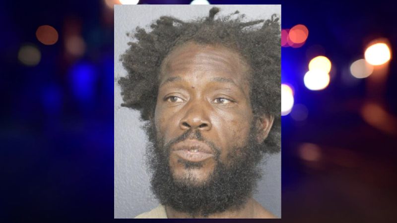 Driver’s Windshield Shattered After Man Throws Liquor Bottles at Passing Vehicles 6 Driver’s Windshield Shattered After Man Throws Liquor Bottles at Passing Vehicles 6